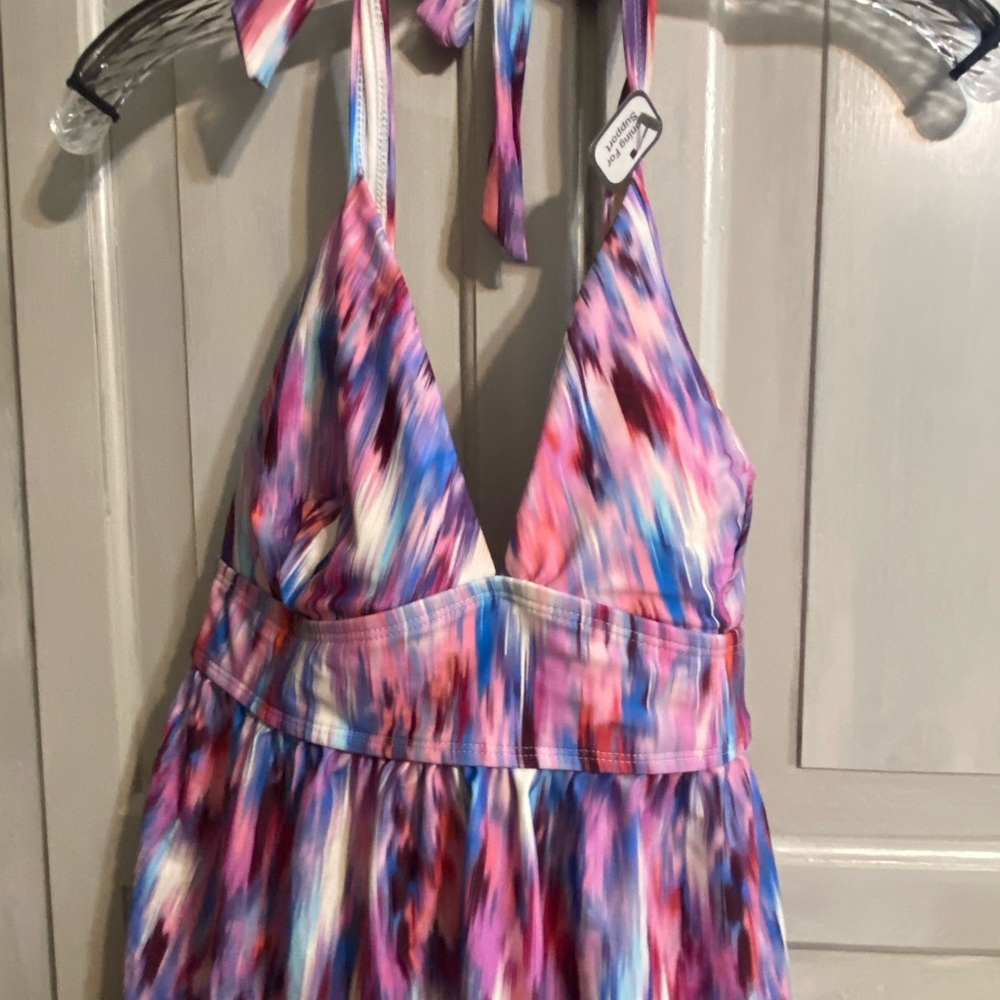 Time and True Swim Suit Top. X-lg. Gorgeous Colors ties in back.